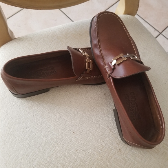 Nice ferragamo Shoes - Picture 2 of 5